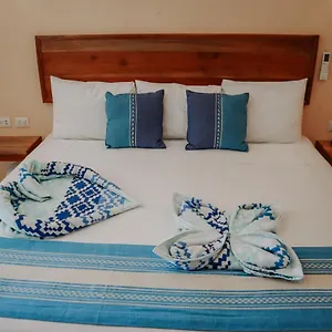 Hotel El Jardin De Los Aluxes ***