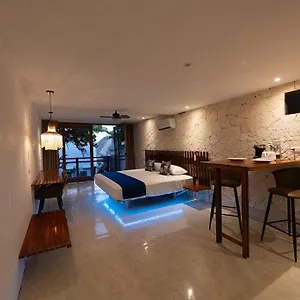 Hotel Retiro Maya Suites ***